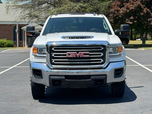 Used 2019 GMC Sierra 3500 4x4 Crew Cab w/ Sierra Convenience Package image 3
