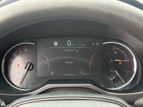 Used 2024 Toyota RAV4 LE FWD image 18