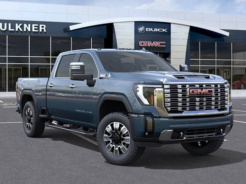 New 2026 GMC Sierra 2500 Denali w/ Denali Reserve Package image 7