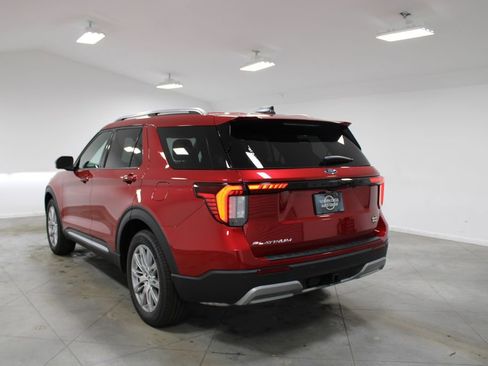New 2026 Ford Explorer Platinum image 6