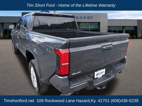 Used 2024 Toyota Tacoma SR5 AWD/4WD image 6