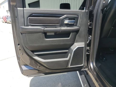 Used 2023 RAM 2500 Laramie AWD/4WD image 15