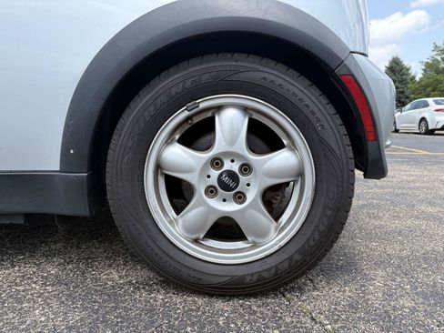 Used 2005 MINI Cooper Convertible FWD image 13