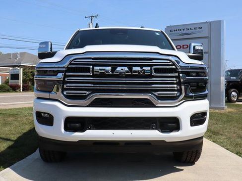 Used 2025 RAM 2500 Laramie image 6