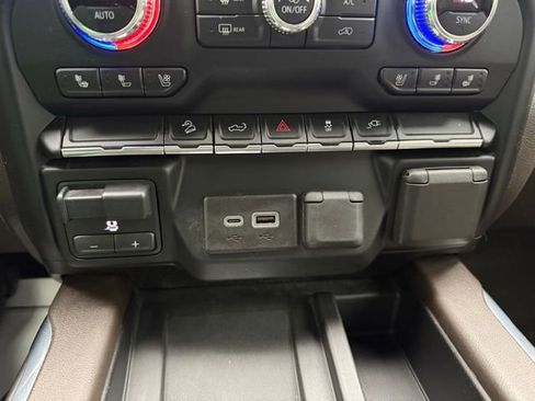 Used 2020 GMC Sierra 2500 SLT w/ SLT Convenience Package image 25