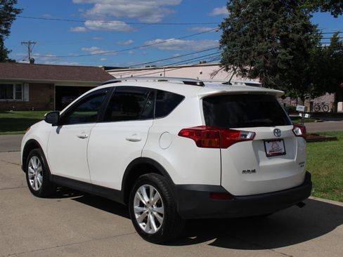 Used 2014 Toyota RAV4 Limited w/ Technology Package AWD/4WD image 7