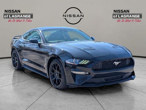 Used 2019 Ford Mustang Premium w/ Ecoboost Performance Package image 3