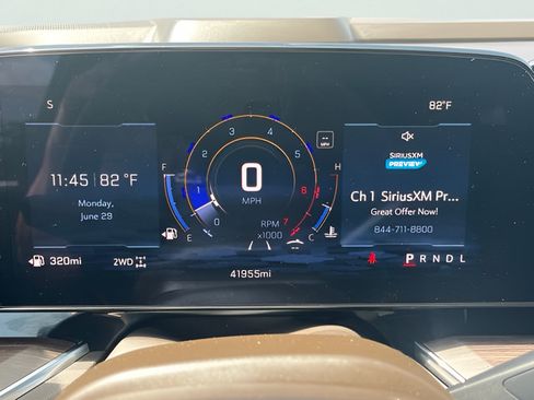 Used 2025 Chevrolet Tahoe LT AWD/4WD image 22