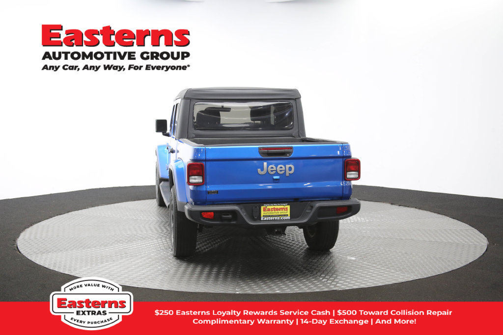 Used 2021 Jeep Gladiator Overland AWD/4WD image 47