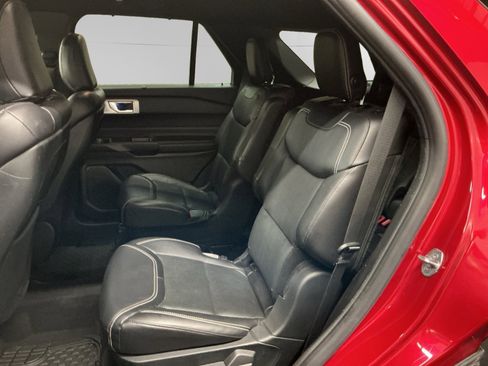 Used 2020 Ford Explorer ST w/ Premium Technology Package AWD/4WD image 13