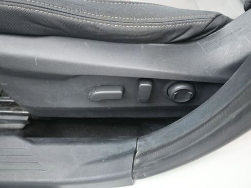 Used 2020 Subaru Outback Premium image 13