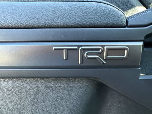 Certified 2026 Toyota Tacoma TRD Off-Road AWD/4WD image 32