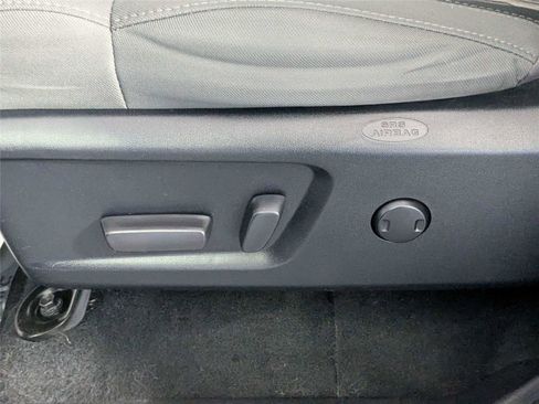 Used 2019 Toyota Tundra SR5 w/ SR5 Upgrade Package image 11