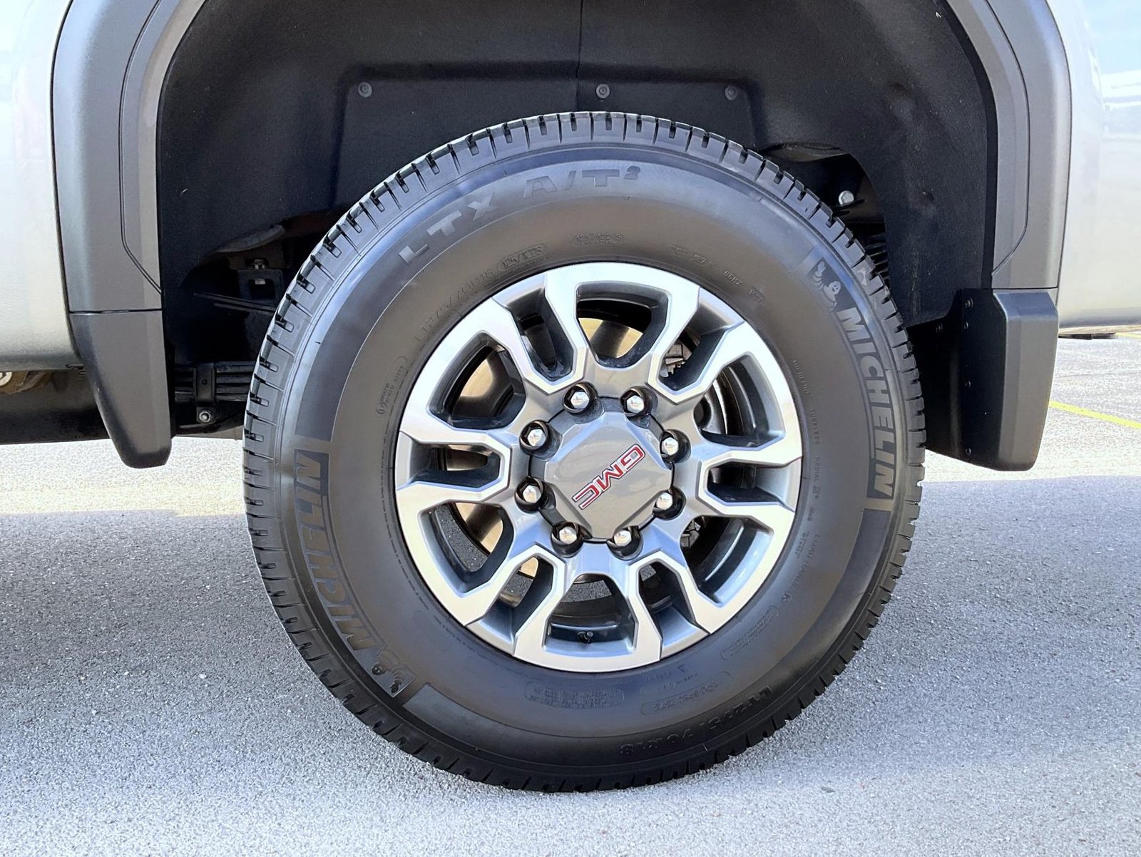 Used 2024 GMC Sierra 3500 SLE w/ SLE Value Package AWD/4WD image 28