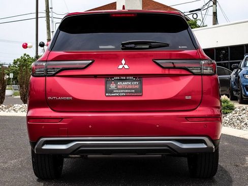 Used 2025 Mitsubishi Outlander SE AWD/4WD image 5