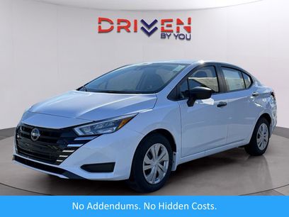 New 2025 Nissan Versa S w/ Trunk Package