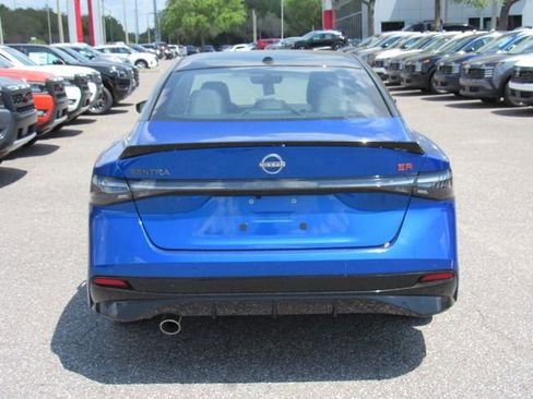 New 2026 Nissan Sentra SR FWD image 4