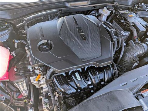 Used 2025 Hyundai Sonata SEL FWD image 20