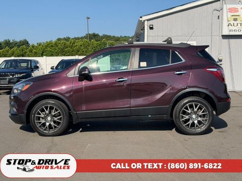 Used 2018 Buick Encore Sport Touring AWD/4WD image 8