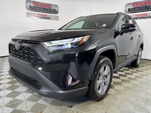 Used 2024 Toyota RAV4 XLE image 7