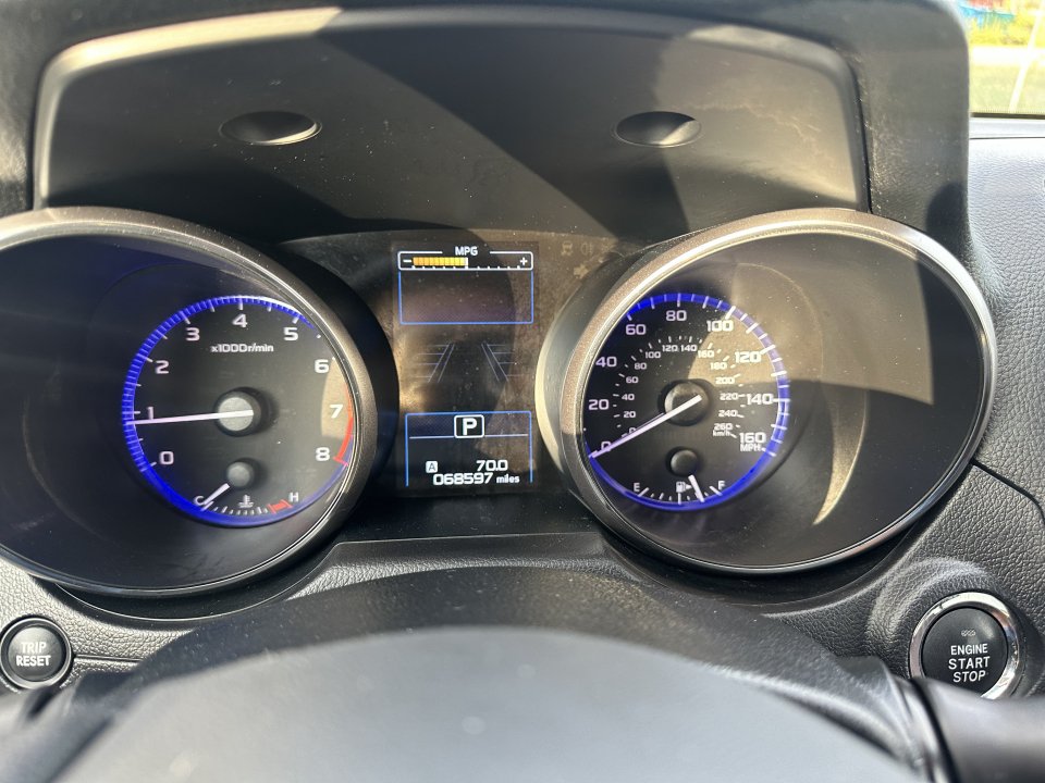 Used 2017 Subaru Outback 3.6R Touring AWD/4WD image 10