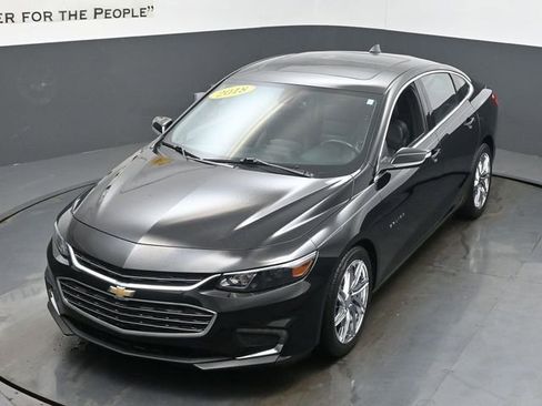 Used 2018 Chevrolet Malibu LT w/ Leather Package image 43