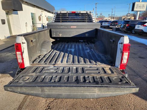 Used 2021 Ford F250 XL w/ Power Equipment Group image 6