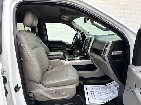 Used 2016 Ford F150 Lariat w/ Equipment Group 501A Mid RWD image 12