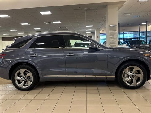New 2026 Genesis GV70 2.5T Advanced AWD/4WD image 3