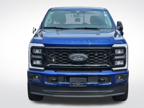 New 2026 Ford F350 Lariat w/ Black Appearance Package image 4