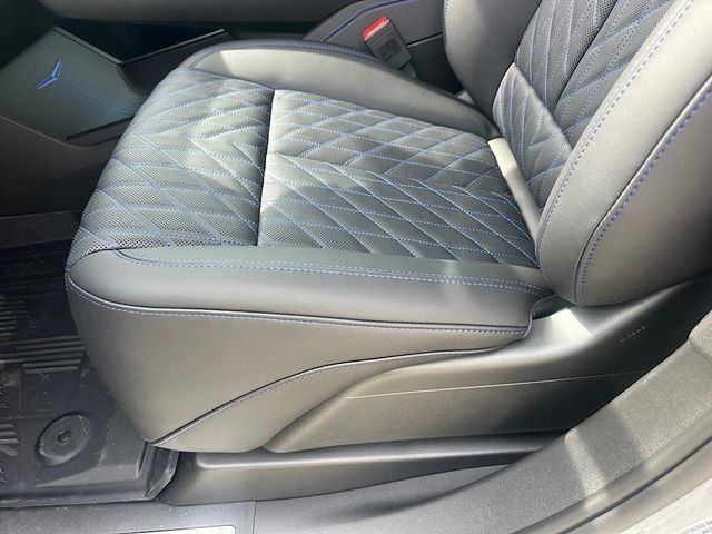 New 2026 Cadillac Escalade IQ Sport 1 w/ LPO, Floor Liner Package AWD/4WD image 11