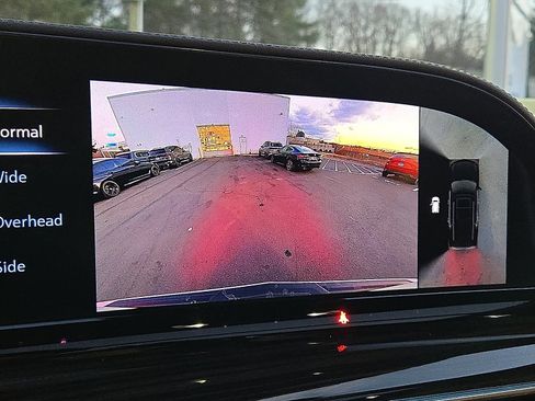 Used 2023 Cadillac Escalade Premium Luxury image 19