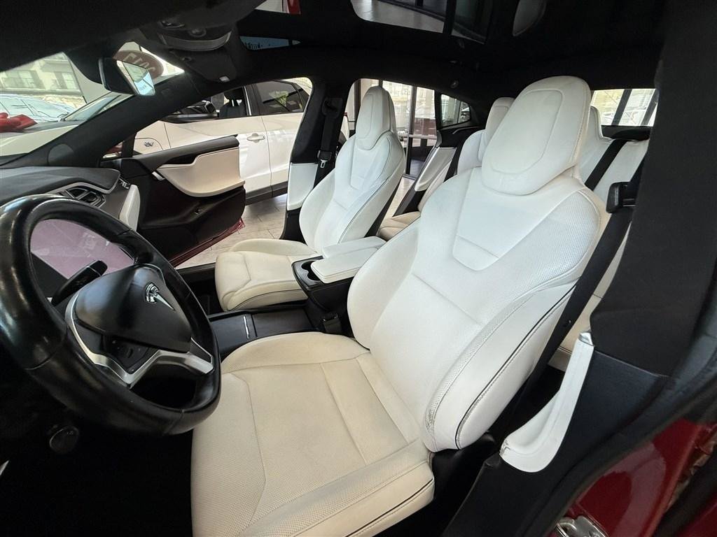 Used 2017 Tesla Model S 100D AWD/4WD image 11