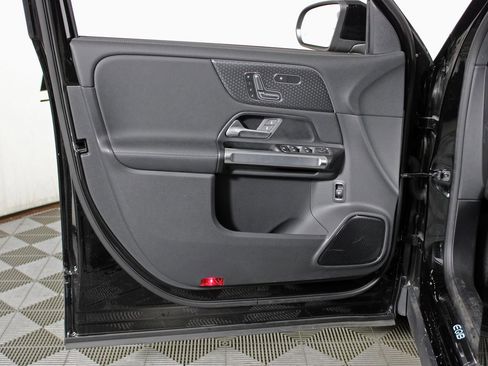 Certified 2024 Mercedes-Benz EQB 350 4MATIC SUV image 11