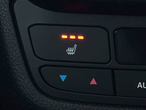 Certified 2023 Honda Pilot Elite image 25