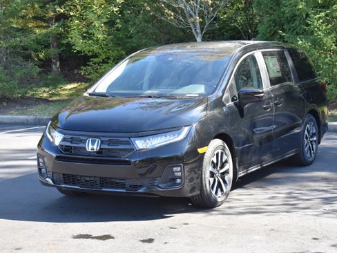 New 2026 Honda Odyssey EX-L image 3