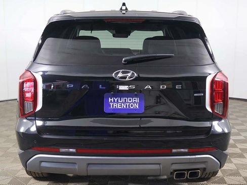 Used 2025 Hyundai Palisade SEL AWD/4WD image 16
