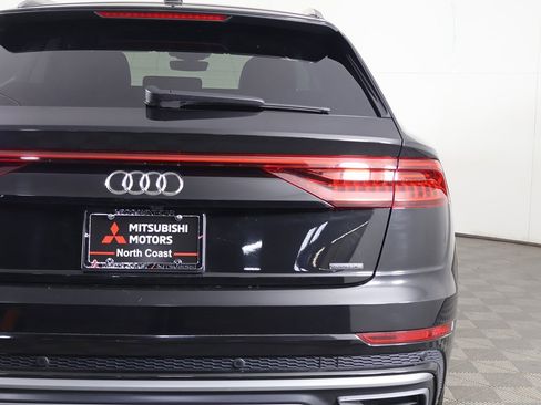 Used 2023 Audi Q8 Prestige w/ Prestige Package image 18