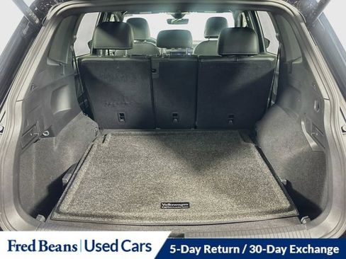 Used 2022 Volkswagen Tiguan SE R-Line AWD/4WD image 28