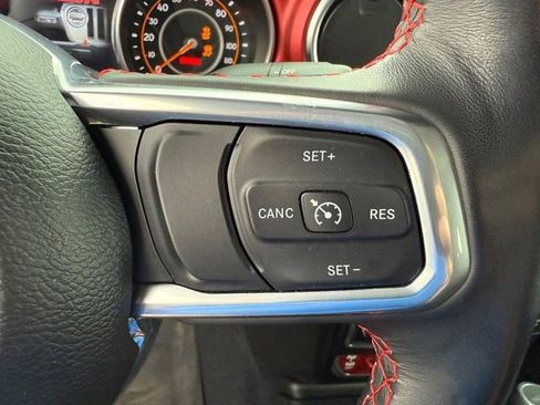 Certified 2023 Jeep Gladiator Rubicon w/ Cold Weather Group image 21