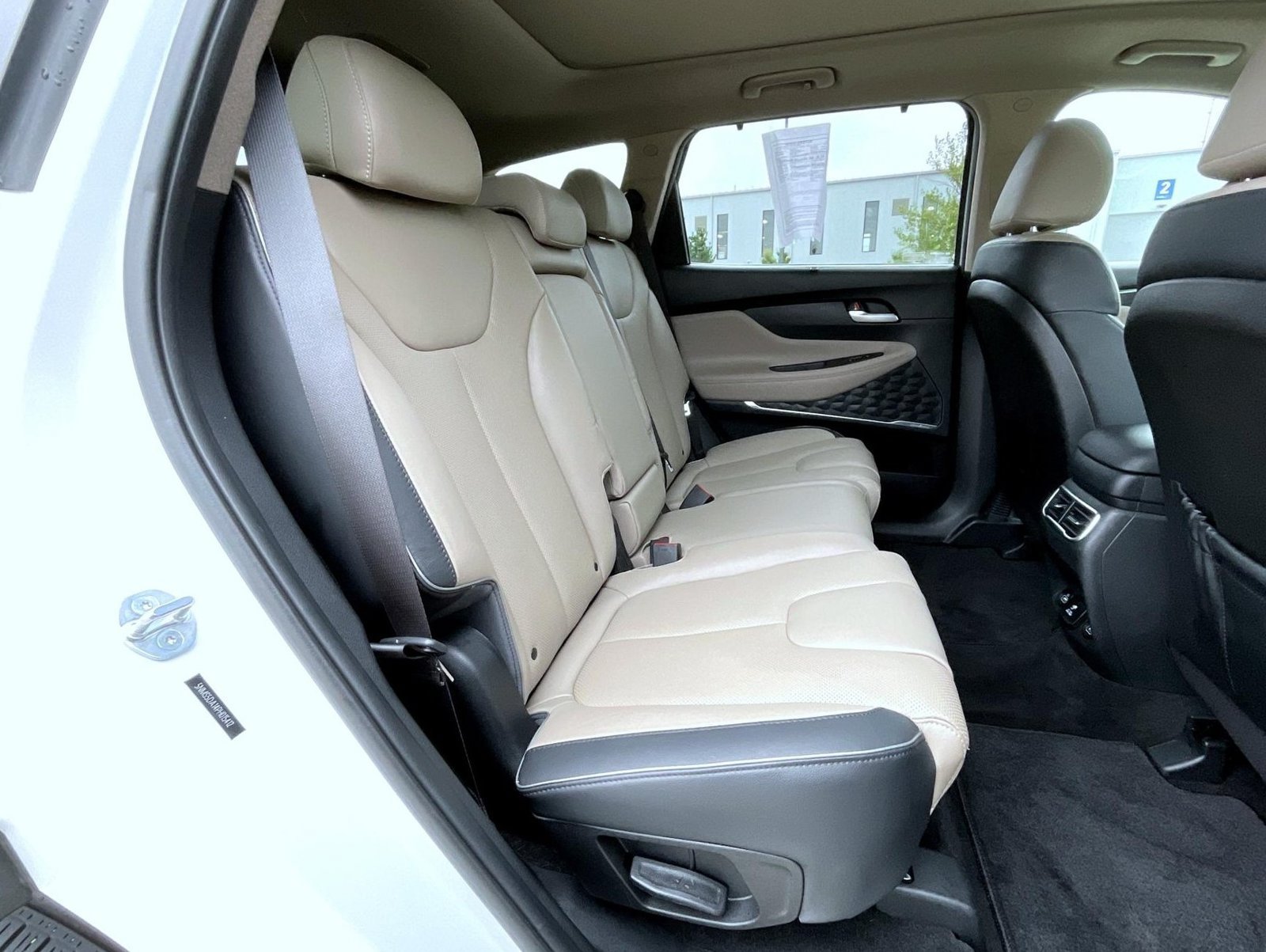Certified 2023 Hyundai Santa Fe Limited w/ Cargo Package AWD/4WD image 19
