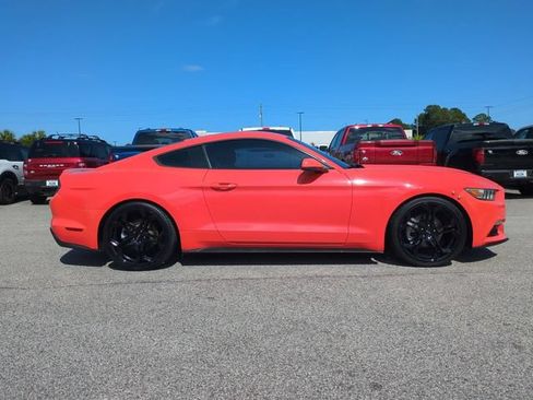 Used 2016 Ford Mustang Premium RWD image 3