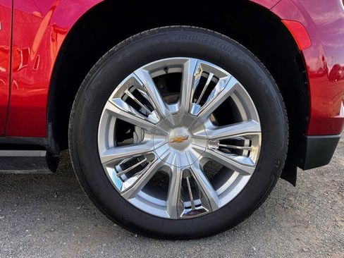 Certified 2024 Chevrolet Suburban High Country w/ Max Trailering Package image 2