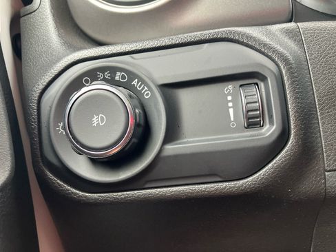 Used 2023 Jeep Wrangler Unlimited Sport AWD/4WD image 14