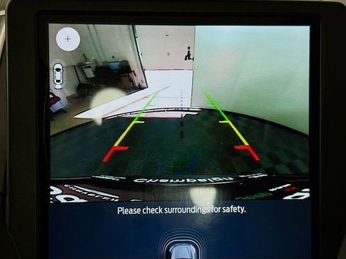 Used 2021 Ford Edge Titanium w/ Equipment Group 301A image 14