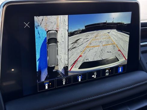 Certified 2024 Chevrolet Suburban High Country image 4