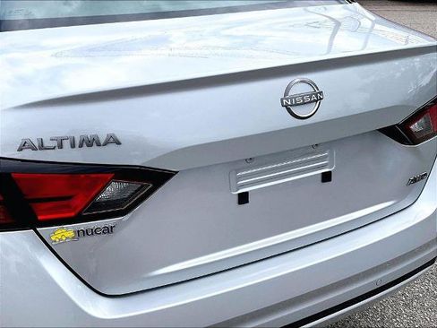 Certified 2024 Nissan Altima 2.5 SV AWD/4WD image 27
