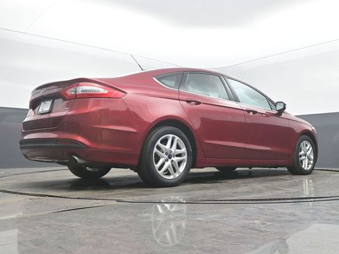 Used 2016 Ford Fusion SE image 51