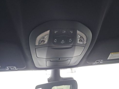 New 2026 Chrysler Pacifica Select image 33