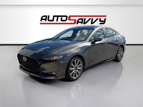 Used 2022 MAZDA MAZDA3 s image 3